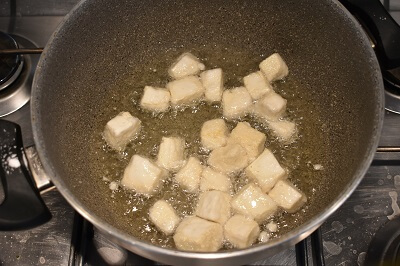 tofu fritto in salsa teriyaki
