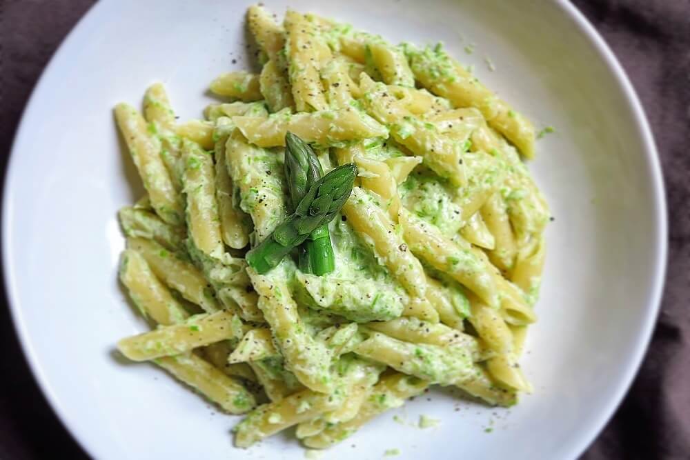 pasta alla crema di asparagi verdi / アスパラガスのクリームパスタ