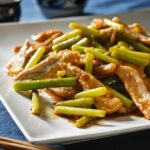 talli d'aglio e lonza in padella ニンニクの芽と豚肉の炒め物