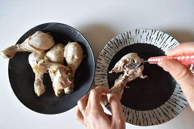brodo di pollo alla cinese 鶏ガラスープの作り方　中華出汁