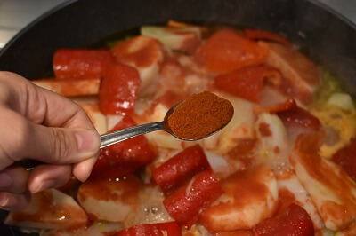 baccalà con patate e peperoni バッカラとパプリカのトマト煮