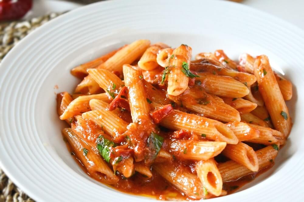 フェットチーネ アラビアータソース添え レシピ